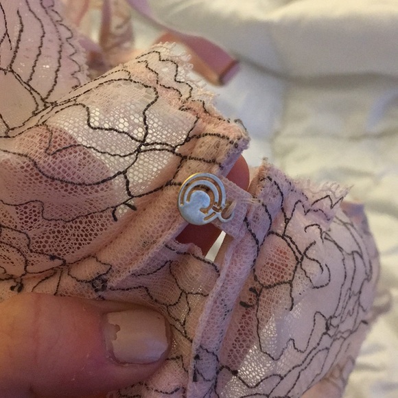 CHANTELLE PINK LACE BRA - Picture 3 of 4